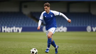 Fleetwood Town U18s lose 3-0 to Charlton in PDL2-South title match