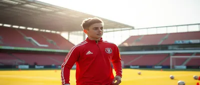 Fleetwood Town Signs Goalkeeper James Pradic